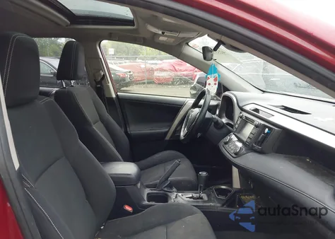 2018 Toyota Rav4 Xle from USA, damaged, VIN JTMRFREV0JD251819